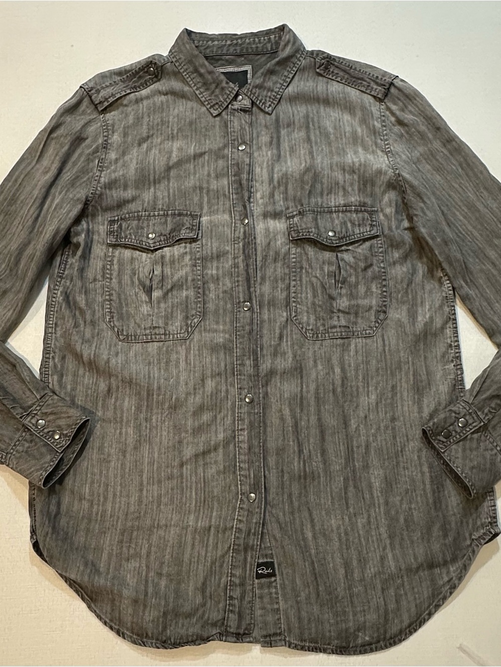 Rails Gray Lyocell Utility Snap Shirt Men’s Medium
